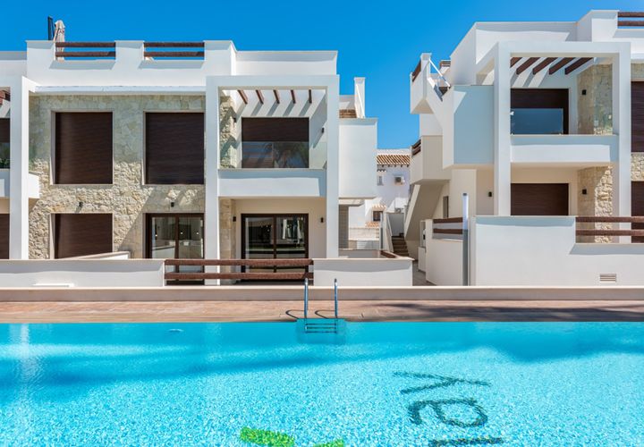 Lejlighed i Torrevieja, Alicante, Torrevieja - € 305.000 | Ref: C065-D02-A32 - foto 1