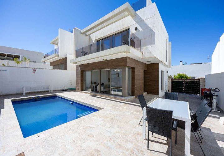 Villa i Playa Flamenca, Alicante, Playa Flamenca - € 449.000 | Ref: ks5120 - foto 1