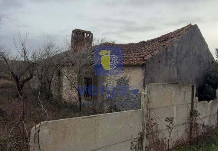 Ruinere i Leiria, Leiria, Leiria - € 80.000 | Ref: CRIS-216592 - foto 1