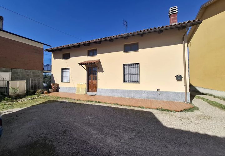 Villa a Govone, Cuneo, Govone - € 85.000 | Ref: 86891320 - foto 1