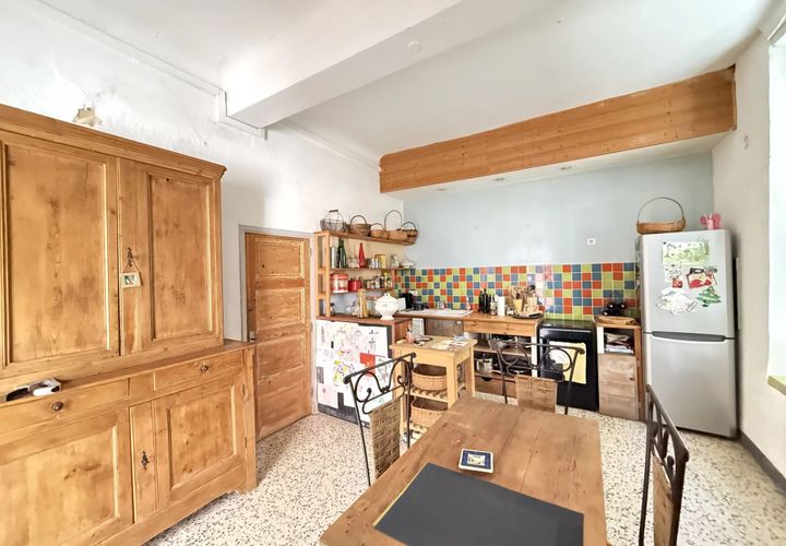 Villa i Arles, Bouches-du-Rhone, Arles - € 225.000 | Ref: 897 - foto 1