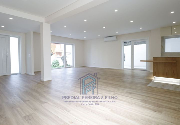 Villa i Gondomar, Porto, Gondomar - € 599 000 | Ref: MO1324 - foto 1