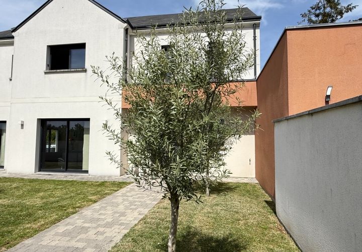 Villa i Ingré, Loiret, Ingré - € 649.000 | Ref: 340934940038 - foto 1