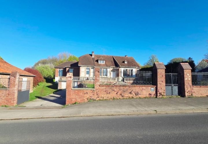 Villa i Albert, Somme, Albert - € 239.000 | Ref: FAC1004126 - foto 1