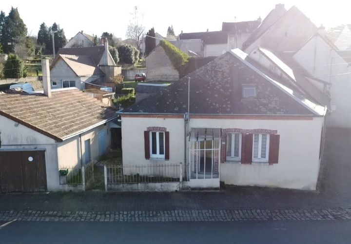 Landsbyhus i Aigurande, Indre, Aigurande - € 49.900 | Ref: 340937240115 - foto 1