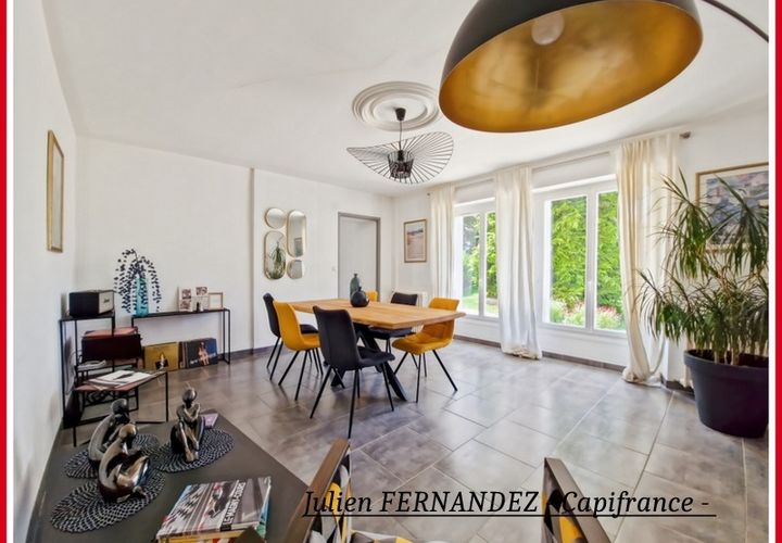 Villa a Chatellerault, Vienne, Chatellerault - € 235.000 | Ref: 340939536204 - foto 1