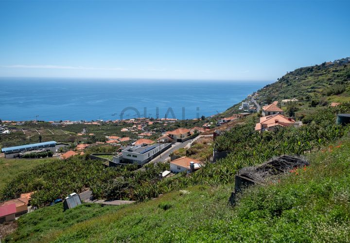 Helårsgrund i Calheta, Madeira, Calheta - € 240.000 | Ref: Q2660 - foto 1