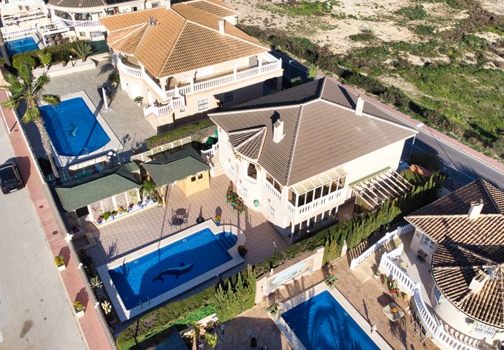 Villa en Benijofar, Alicante, Benijofar - € 550.000 | Ref: INTA-65746 - photo 1