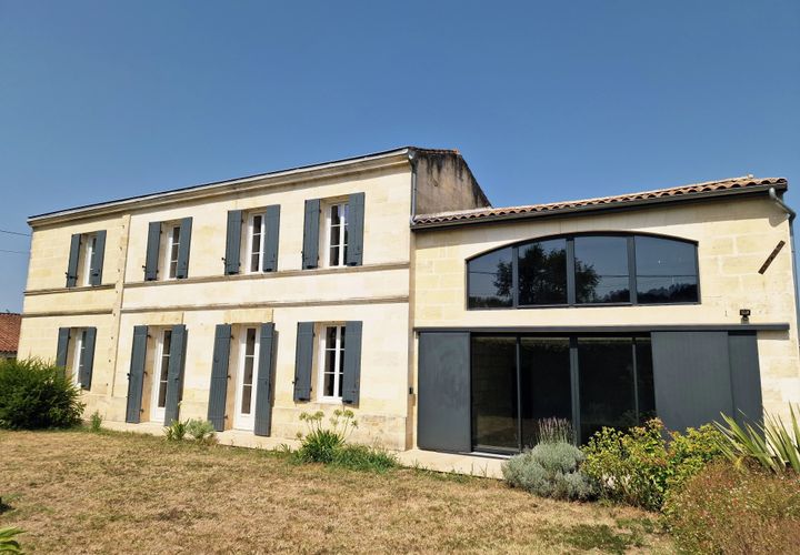 Villa i Izon, Gironde, Izon - € 756.000 | Ref: BVI82108 - foto 1