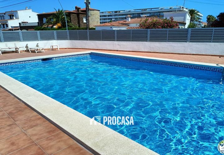 Villa a Roses, Gerona, Roses - € 335.000 | Ref: 4235 - foto 1