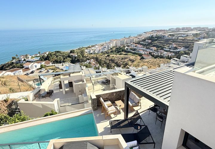 Villa a Torrox Costa, Malaga, Torrox Costa - € 1.275.000 | Ref: MLH981 - foto 1