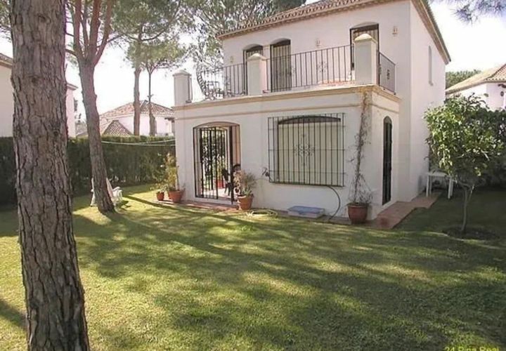 Villa a Estepona, Malaga, Estepona - € 875.000 | Ref: CDS5075452-FO - foto 1