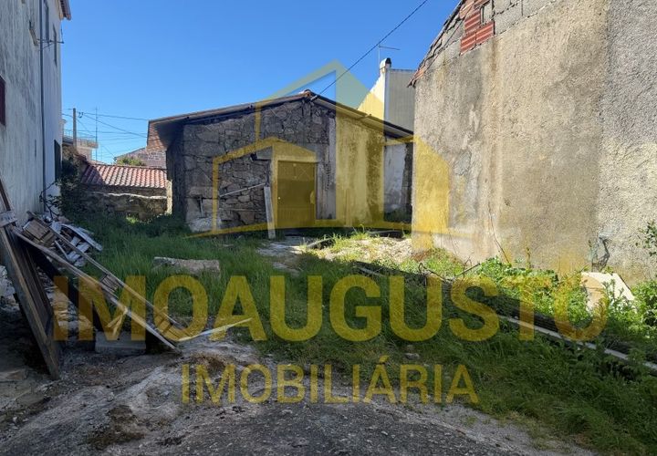 Villa i Freixedas, Guarda, Freixedas - € 30.000 | Ref: CAS_2443 - foto 1