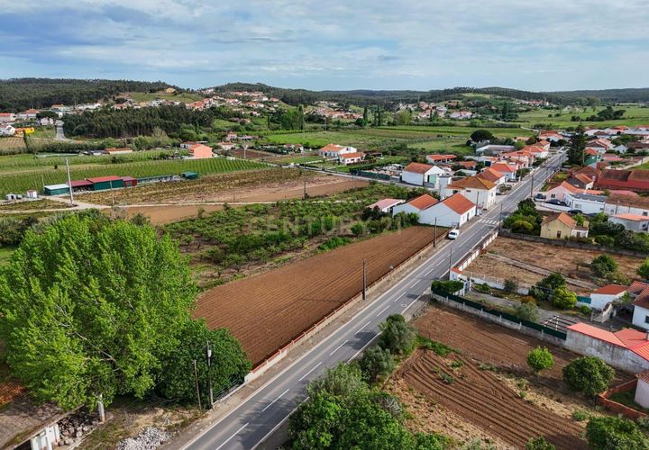 Helårsgrund i Torres Vedras, Lisbon, Torres Vedras - € 85.000 | Ref: C0484-00486 - foto 1