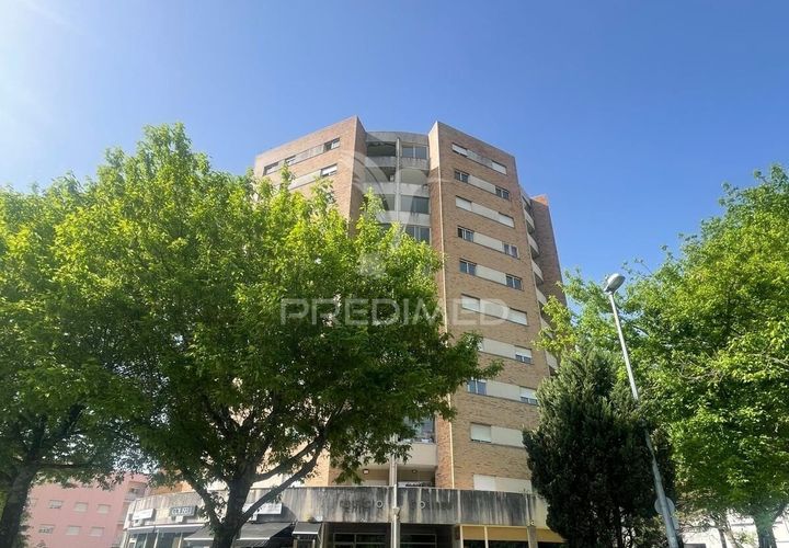 Apartament a Braga, Braga, Braga - € 750/mes | Ref: 059776 - foto 1