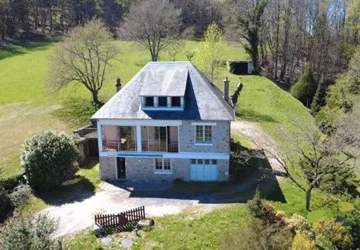 Landsbyhus i Treignac, Correze, Treignac - € 189.000 | Ref: 1807_T - foto 1