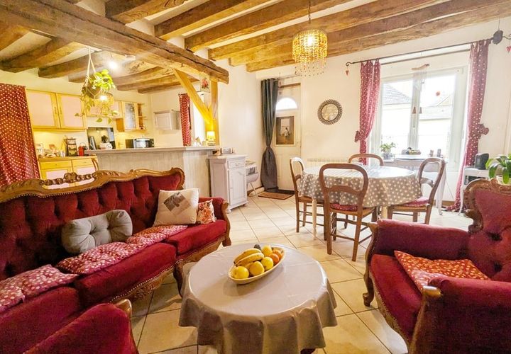 Villa a Pontvallain, Sarthe, Pontvallain - € 138.675 | Ref: 830030565244 - foto 1