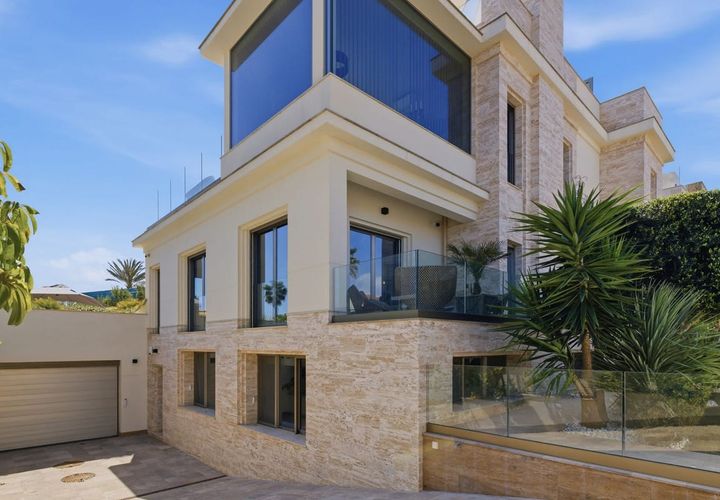 Villa a La Zenia, Alicante, La Zenia - € 2.950.000 | Ref: BPR5347201 - foto 1