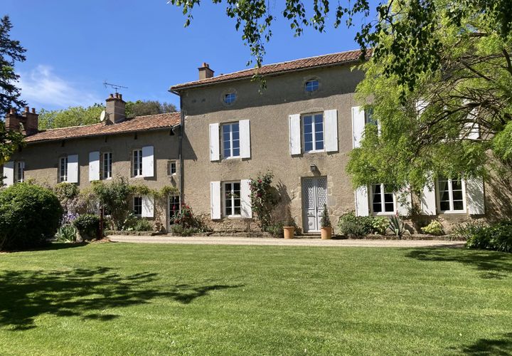 Villa i Parthenay, Deux-Sevres, Parthenay - € 530.000 | Ref: BVI85091 - foto 1