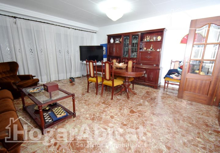 Villa a Catarroja, Valencia, Catarroja - € 600.000 | Ref: 010SAA600.FPV-B/3716 - foto 1