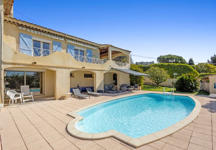 Villa en Vence, Alpes-Maritimes, Vence - € 950.000 | Ref: HH-16139018 - photo 1