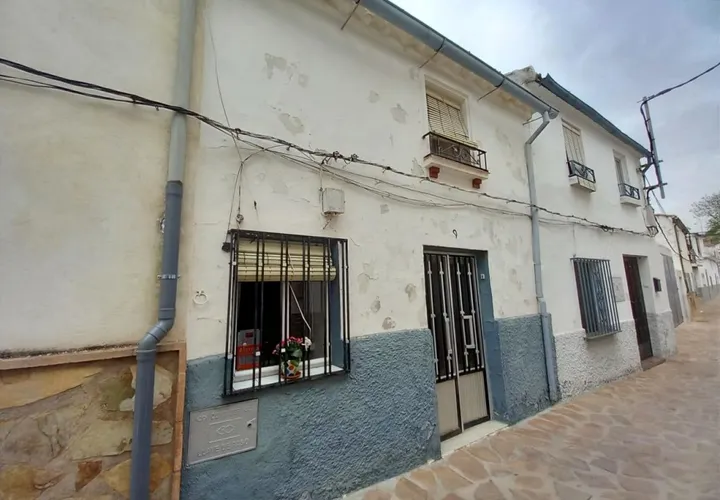 Byhus i Martos, Jaen, Martos - € 35.000 | Ref: Casa Sunrise - foto 1