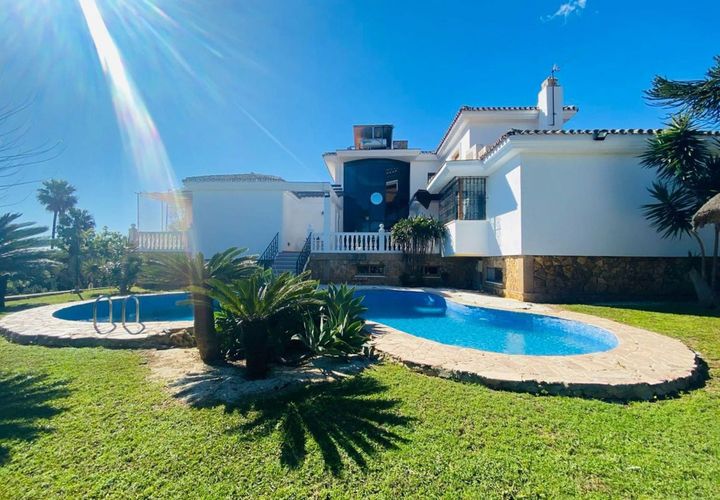 Villa a Benalmadena, Malaga, Benalmadena - € 1.600.000 | Ref: CDS5181118-FO - foto 1
