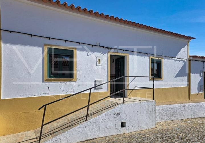 Villa i Moura, Beja, Moura - € 140.000 | Ref: MOR_117 - foto 1