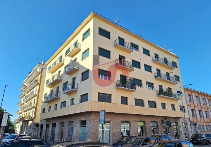 Apartament a Benevento, Benevento, Benevento - € 900/mes | Ref: AA34802 - foto 1