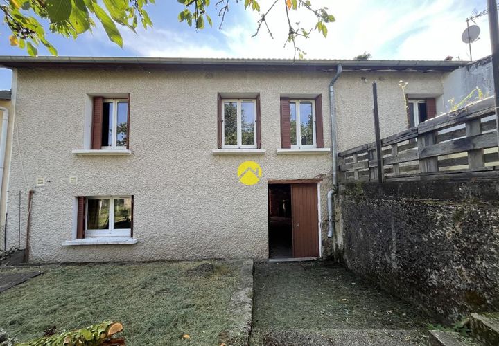 Villa i Mariol, Allier, Mariol - € 110.000 | Ref: 44MS111462 - foto 1