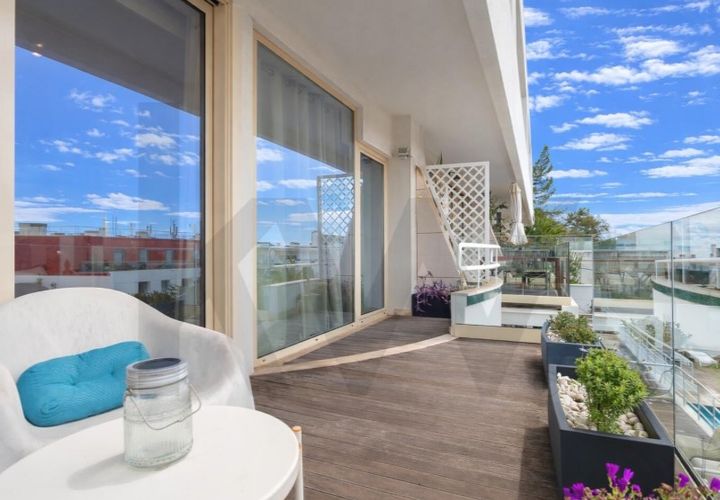 Villa i Alges, Lisbon, Alges - € 1 300 000 | Ref: KWPT-026124 - foto 1