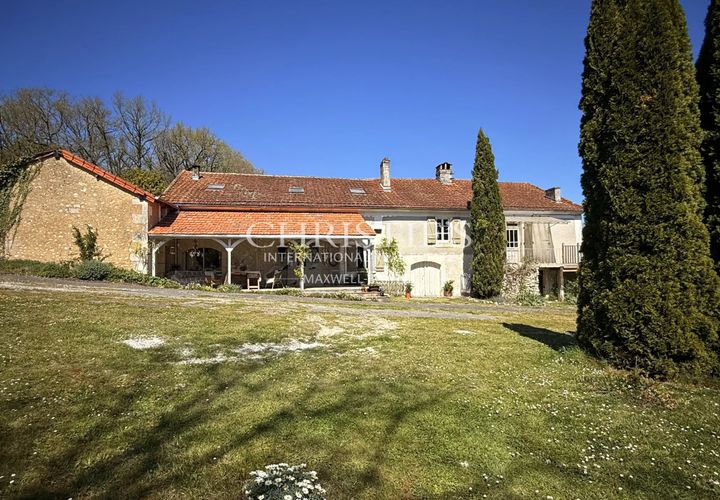 Villa i Verteillac, Dordogne, Verteillac - € 600.000 | Ref: NH1033 - foto 1