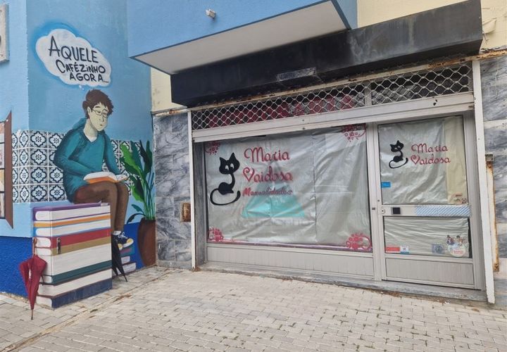 Erhvervsejendom i Amora, Setubal, Amora - € 89.500 | Ref: LOC_2947 - foto 1