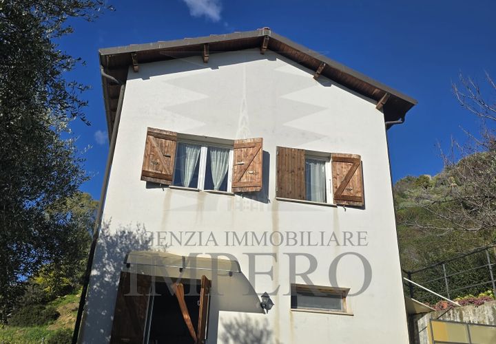 Villa i Ventimiglia, Imperia, Ventimiglia - € 420.000 | Ref: 23844 - foto 1
