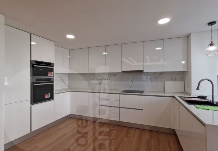Lejlighed i Laranjeiro, Setubal, Laranjeiro - € 385.000 | Ref: AA-6326 - foto 1