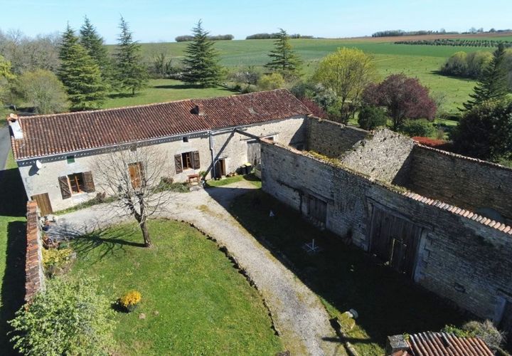 Villa i Mansle, Charente, Mansle - € 202.100 | Ref: r7460 - foto 1