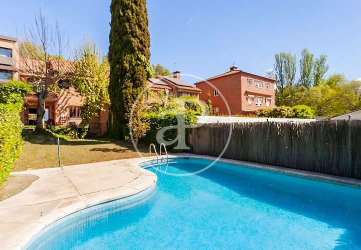 Villa i Madrid, Madrid, Madrid - € 1 290 000 | Ref: VMO2604008 - foto 1