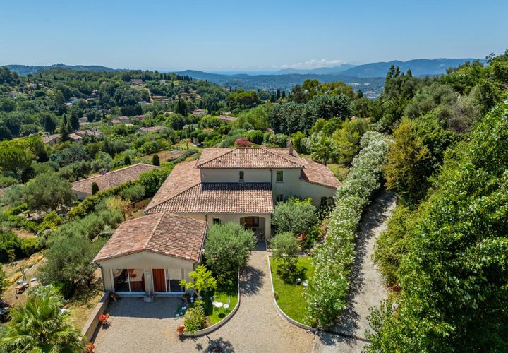 Villa i Chateauneuf-Grasse, Alpes-Maritimes, Chateauneuf-Grasse - € 2.650.000 | Ref: HH-16140811 - foto 1