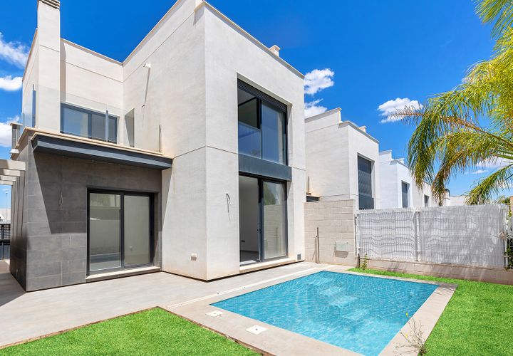 Villa a Orihuela, Alicante, Orihuela - € 319.000 | Ref: MI31-4145 - foto 1