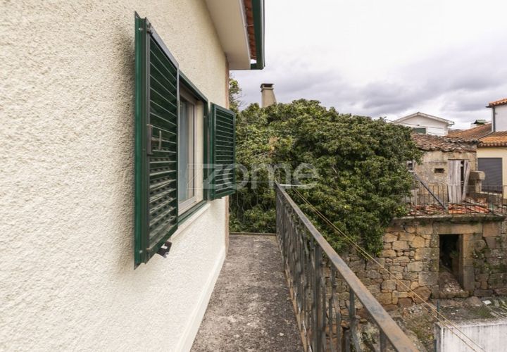 Villa a Alijo, Vila Real, Alijo - € 230.000 | Ref: ZMPT587595 - foto 1