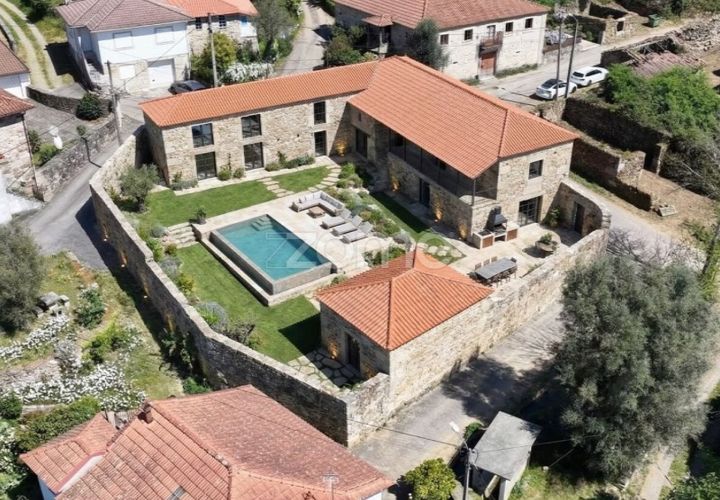 Villa i Cabeceiras de Basto, Braga, Cabeceiras de Basto - € 180.000 | Ref: ZMPT587569 - foto 1