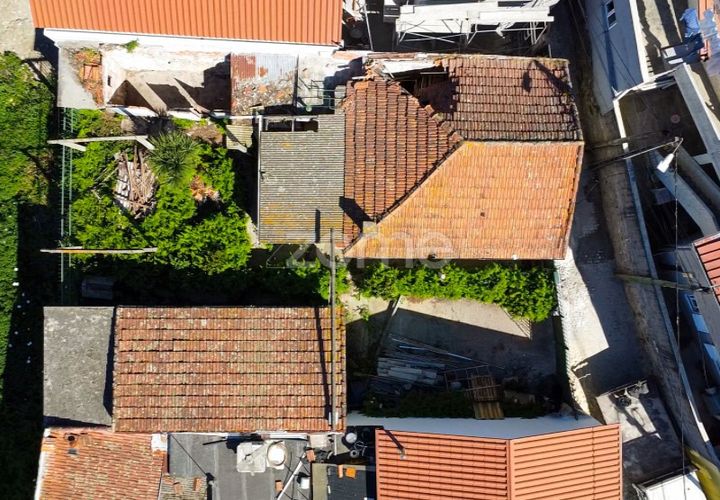 Villa a Pedroucos, Porto, Pedroucos - € 210.000 | Ref: ZMPT587552 - foto 1