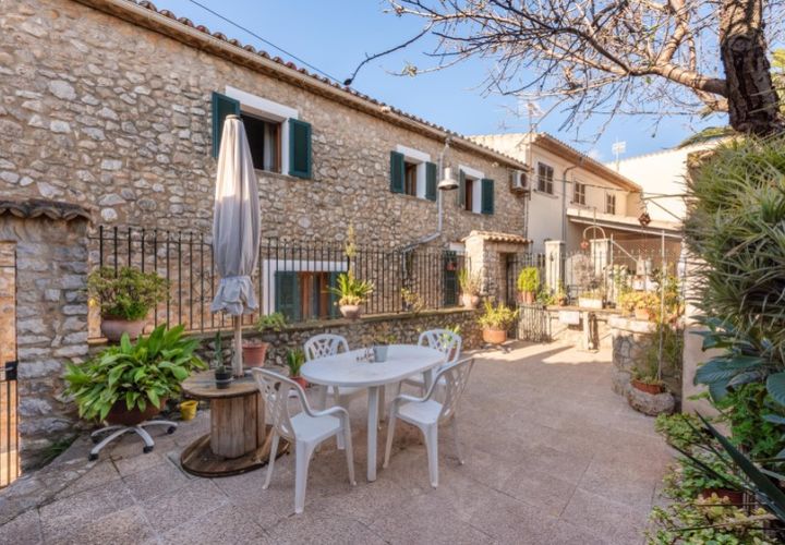 Villa a Alaro, Mallorca, Alaro - € 750.000 | Ref: 3912 - foto 1