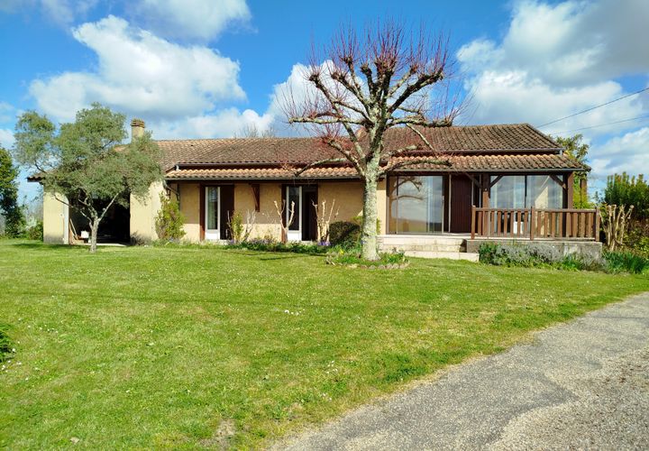 Villa i Saint-Andre-et-Appelles, Gironde, Saint-Andre-et-Appelles - € 176.400 | Ref: 36065 - foto 1