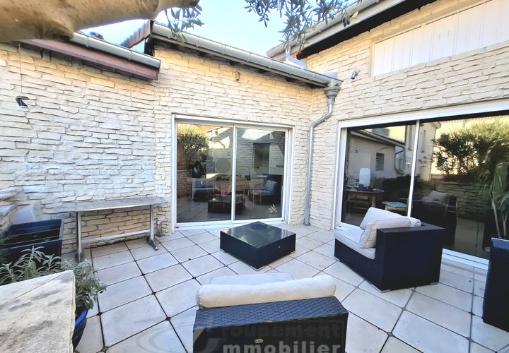 Villa a Romans-sur-Isère, Drome, Romans-sur-Isère - € 350.000 | Ref: 35992 - foto 1