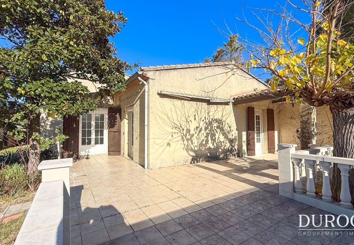 Villa a Orange, Vaucluse, Orange - € 325.000 | Ref: 36016 - foto 1