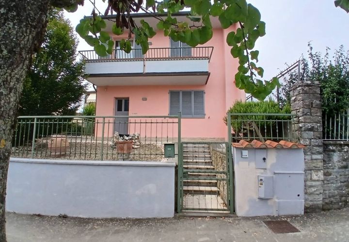 Leilighet i Vicchio, Florence, Vicchio - € 375 000 | Ref: 002- Terratetto sul Lago "Vicchio" - foto 1