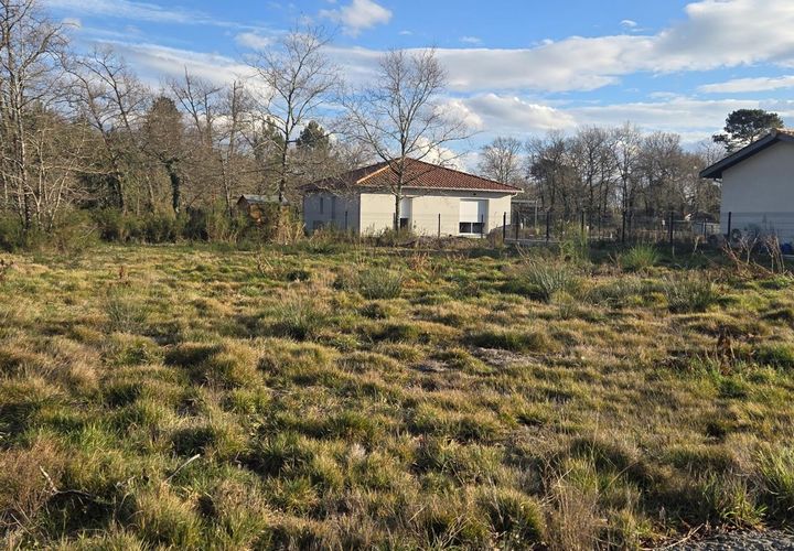 Helårsgrund i Biscarrosse, Landes, Biscarrosse - € 160.000 | Ref: OCA-405-BISCAT9 - foto 1