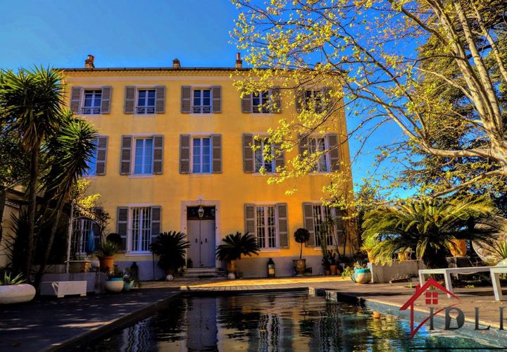 Villa a La Crau, Var, La Crau - € 1.795.000 | Ref: 114_04092026 - foto 1