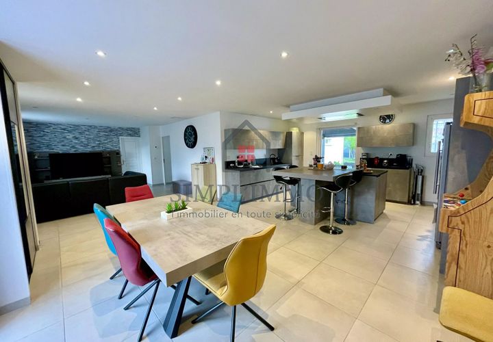 Villa a Saint-Agnant, Charente-Maritime, Saint-Agnant - € 375.000 | Ref: 709 - foto 1